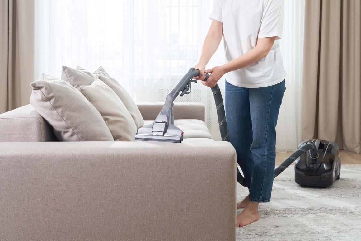 7 Tips for cleaning sofa upholstery