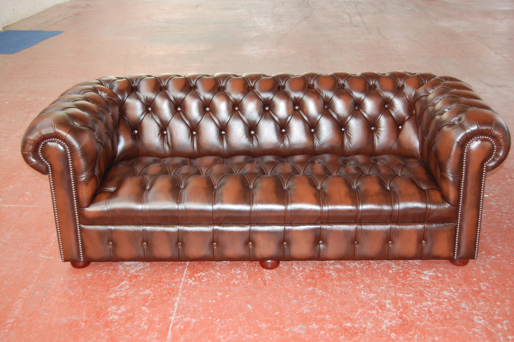 Chesterfield sofa - English classic for 250 years